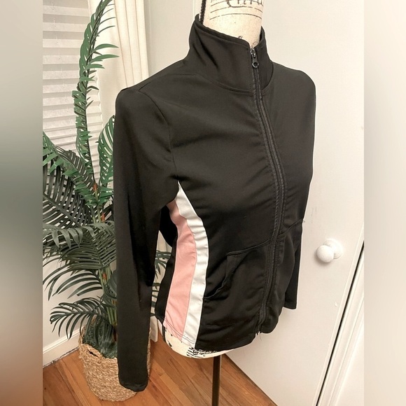 CANADA GEAR Athletic Zip Long Sleeve Shirt - Picture 5 of 9